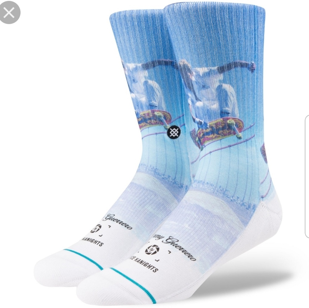 Athletic socks,